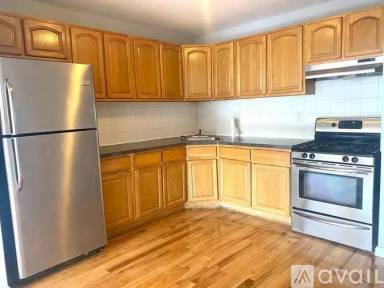 Main picture of 742 Lafayette Ave