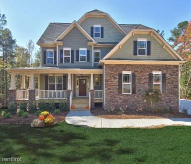 Main picture of 236 Golden Valley Dr