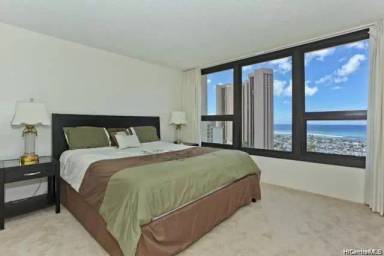 Main picture of Yacht Harbor Towers 2