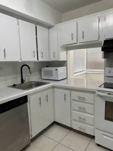 Main picture of Caribbean Breeze Condominium