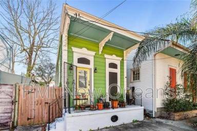 Main picture of 3824 Dauphine St