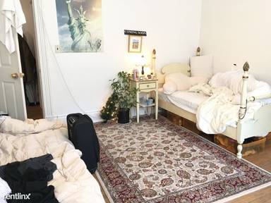 Main picture of 31 Saint Lukes Rd