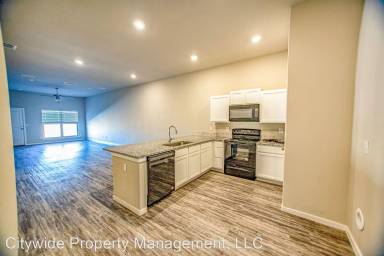 Main picture of 2110 Langford Ave