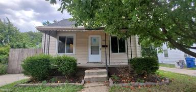 Main picture of 7068 Fisher Ave