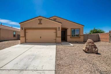 Main picture of 37697 W Merced St