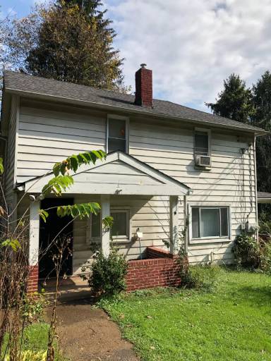 Main picture of 127 Linhart St