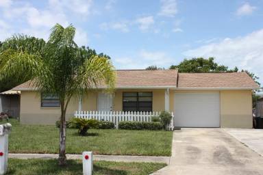 Main picture of 6656 Knightsbridge Dr