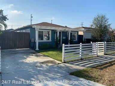 Main picture of 4006 W 162nd St