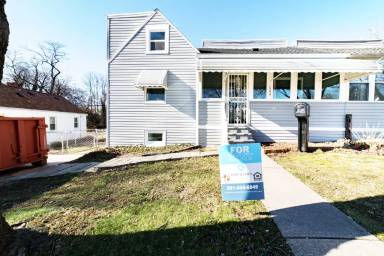 Main picture of 544 Saint Patrick Rd