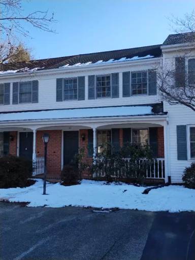Main picture of 57 Robinhill Dr