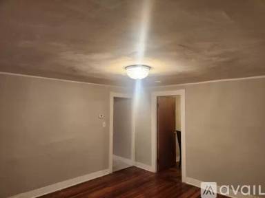 Main picture of 157 Front St