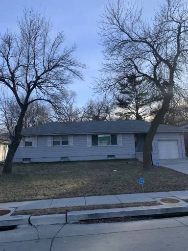 Main picture of 5623 Sprague St