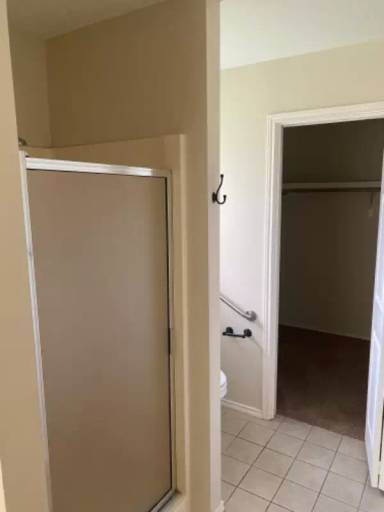Main picture of 711 Beachwood