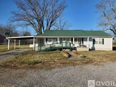 Main picture of 1250 Old McMinnville Hwy