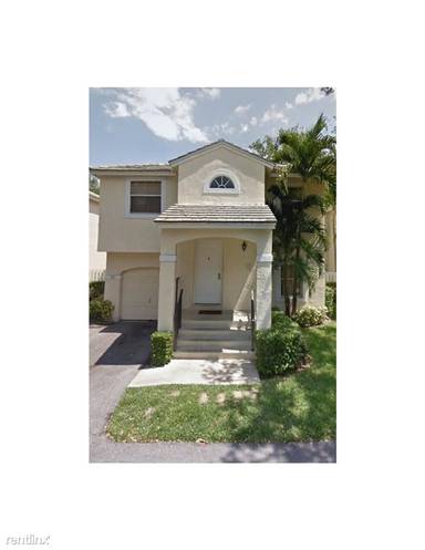 Main picture of 9811 NW 2nd Ct