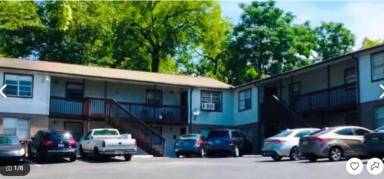 Main picture of 313 Beta St S