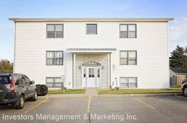 Main picture of 600 8th St SW