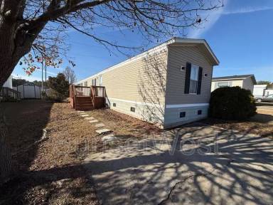 Main picture of 216 E Tower Ln