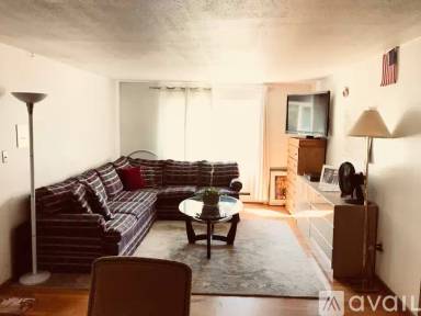 Main picture of 14 Mount Pleasant St