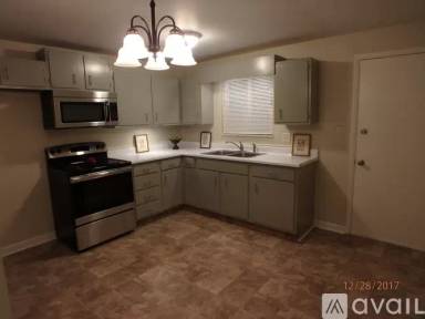 Main picture of 49 Gloria Ave