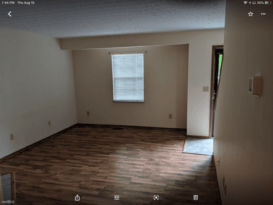 Main picture of 2406 Carolina Ave