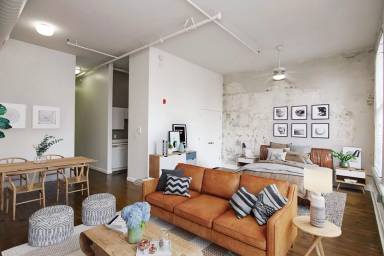 Main picture of 105 S Main St