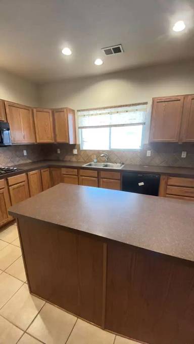 Main picture of 1514 Montiano Loop SE