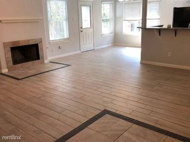 Main picture of 25402 Elm Green St