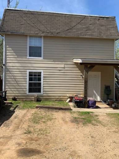 Main picture of 1010 Bernard St