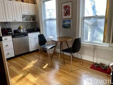 Main picture of 14 1/2 Magnolia Ave