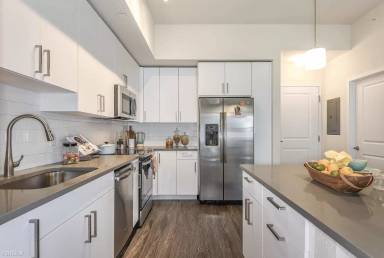 Main picture of Blu27 at Edgewater
