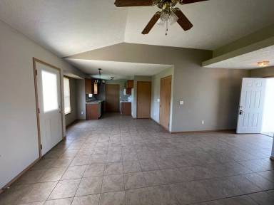 Main picture of 1108 E Melton Rd