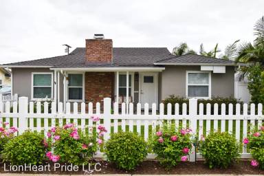 Main picture of 462 N Shattuck Pl