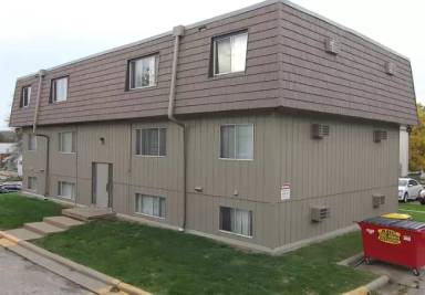 Main picture of 612 S Van Buren St