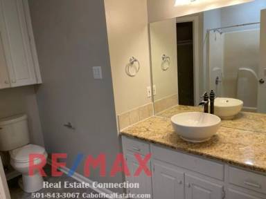 Main picture of 1037 Southhills Dr