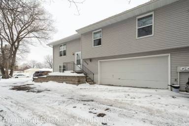 Main picture of 8223 18th Ave S