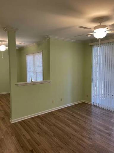 Main picture of Long Grove Condominiums