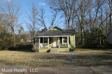 Main picture of 405 S Jones Ave