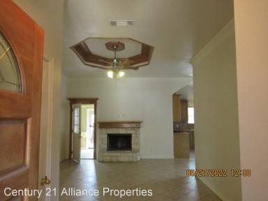 Main picture of 2829 Milam St