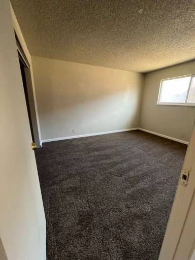 Main picture of 5505-07 Missie Way