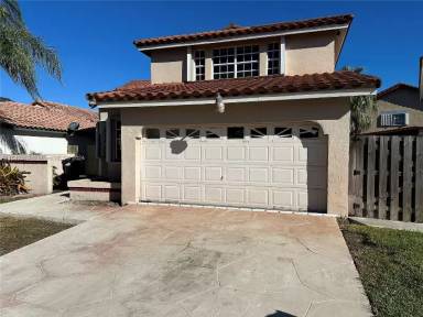 Main picture of 15566 SW 62nd Ter