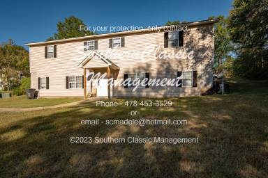 Main picture of 131 Irish Ln