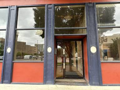 Main picture of 404 Reading Rd