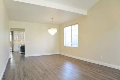 Main picture of 5003 Spring Crest Ter