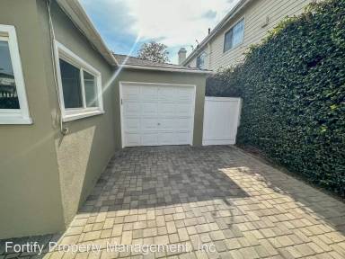 Main picture of 1236 10th St