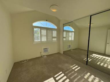 Main picture of 7086 Hawaii Kai Dr