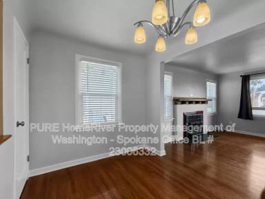 Main picture of 2704 W Hoffman Ave
