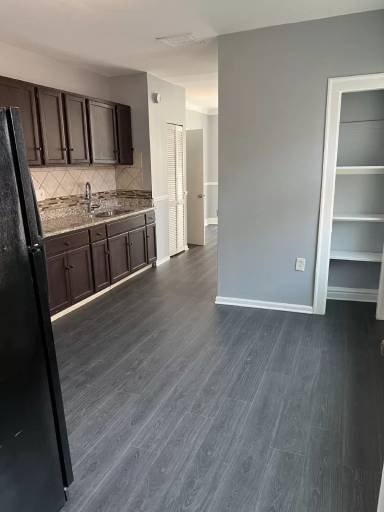Main picture of 8624 S Houston Ave