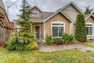 Main picture of 1007 SW 150th St