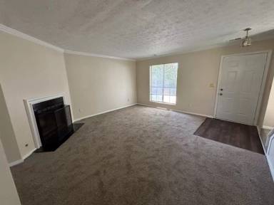 Main picture of 3580 Kennesaw Station Dr NW